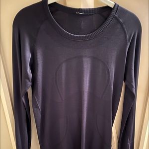 Lululemon Longsleeve swiftly tech top